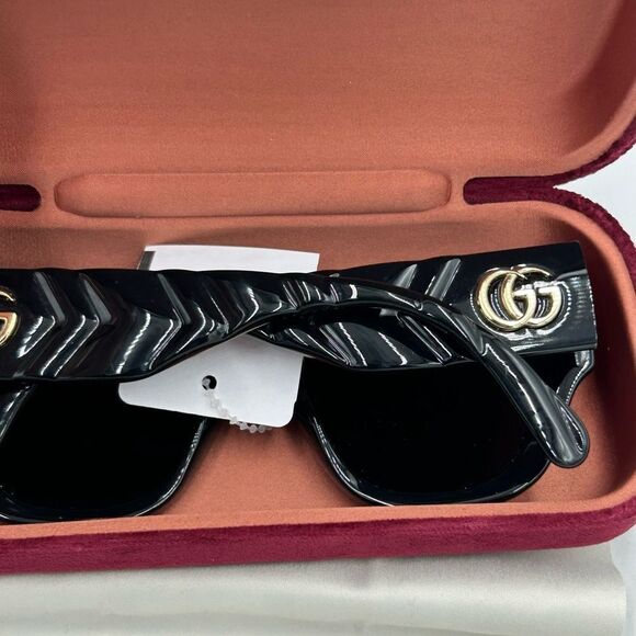 Women’s Gucci cat Eye sunglasses made in Italy - Picture 8 of 9